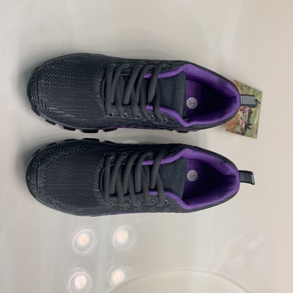 Hiking shoes - Picture 5 of 9